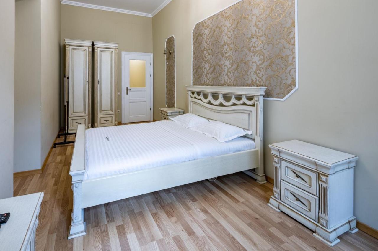 Romari Сербська 9 Apartment ลวีฟ ภายนอก รูปภาพ