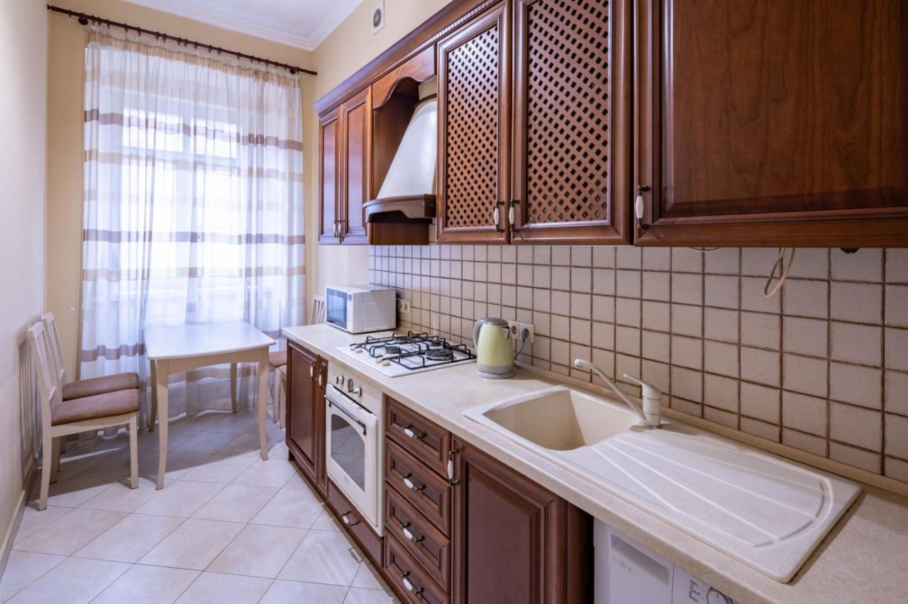 Romari Сербська 9 Apartment ลวีฟ ภายนอก รูปภาพ