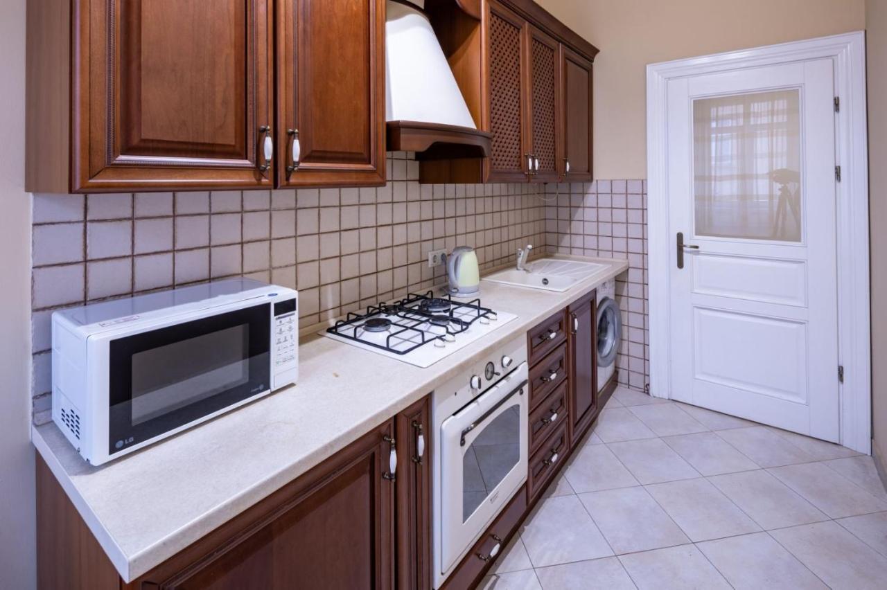 Romari Сербська 9 Apartment ลวีฟ ภายนอก รูปภาพ